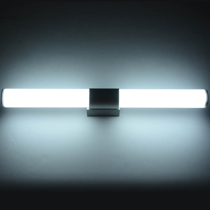 Linear Shade Wall Lighting Modern Style Metal 1 Light Sconce Lamp in Silver
