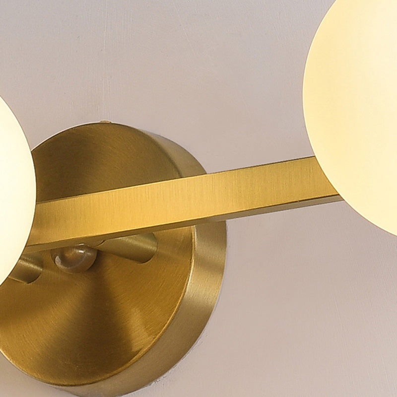 Postmodern Globe Vanity Sconce Lights Milk Glass Wall Monte Funture per bagno