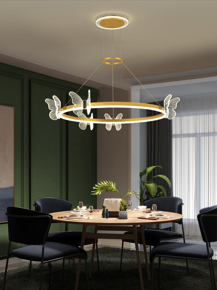 Lustre en or moderne