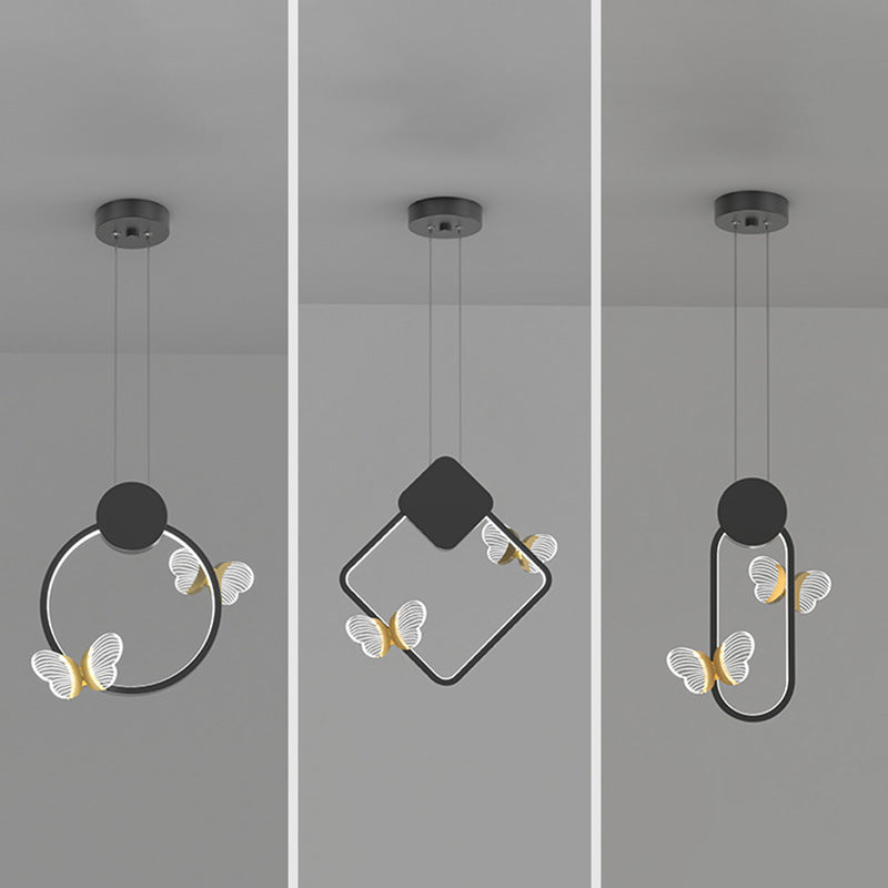 Pendance à cadre métallique en une lumière moderne
Éclairage pendentif pour la chambre