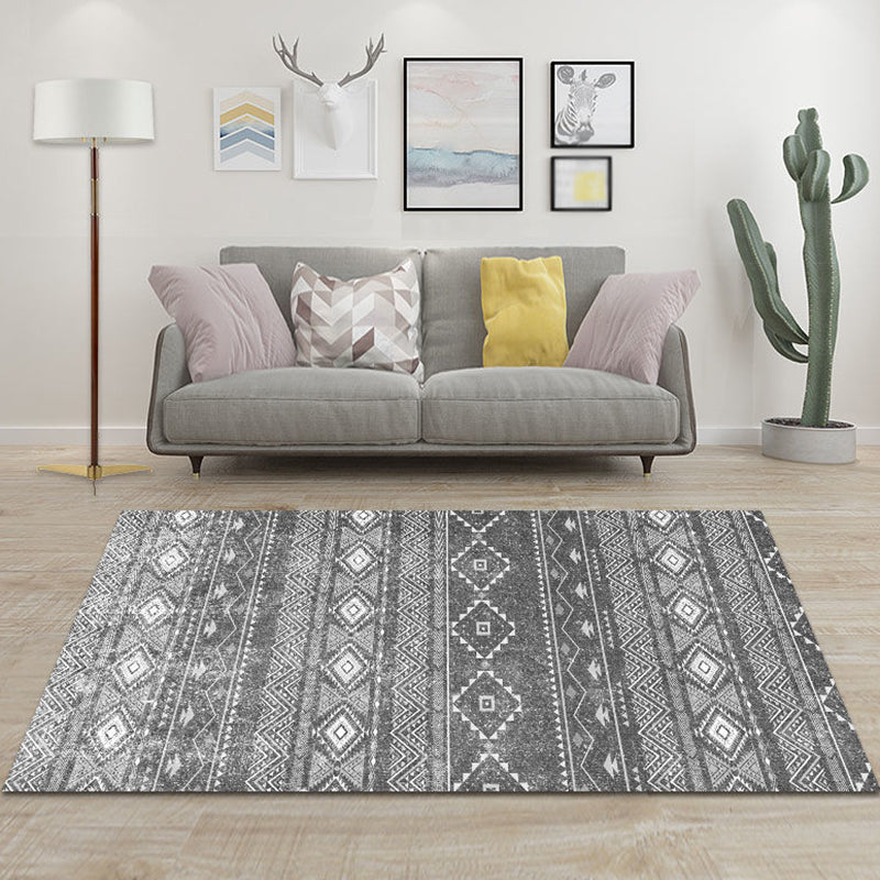 Bohemian Minimalist Tribal Print Rug Polyester Carpet Stain Resistant Indoor Rug for Living Room