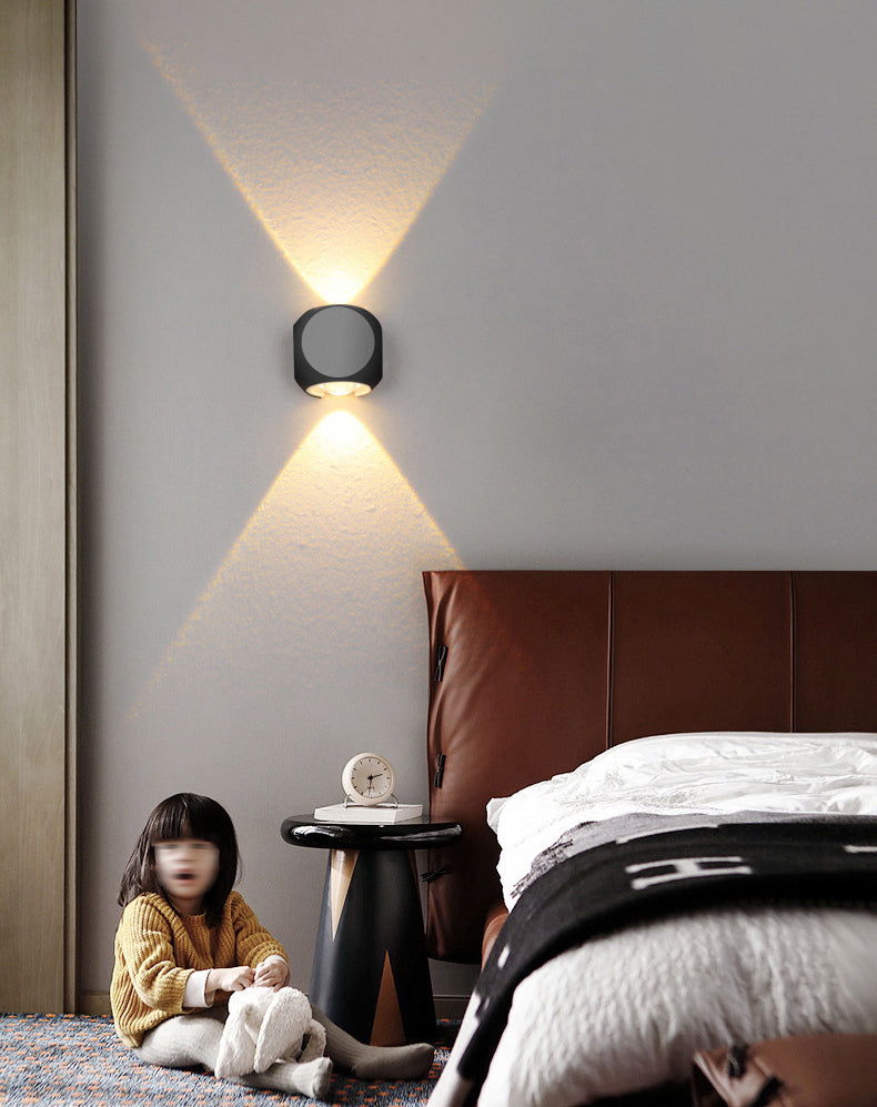 Lámpara de pared LED geométrica negra en moderna simplicidad de aluminio luz de pared impermeable con sombra de vidrio