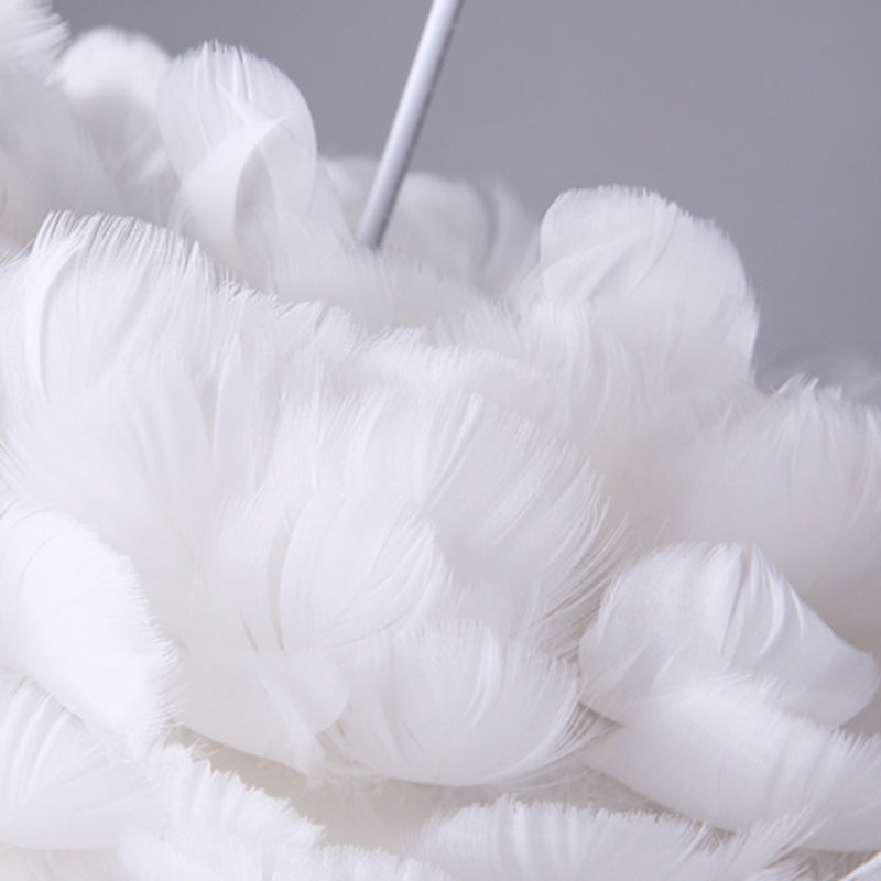 Romantic Heart Shaped Hanging Light, Feather Shade Single-Bulb Pendant Lighting in White for Bedroom