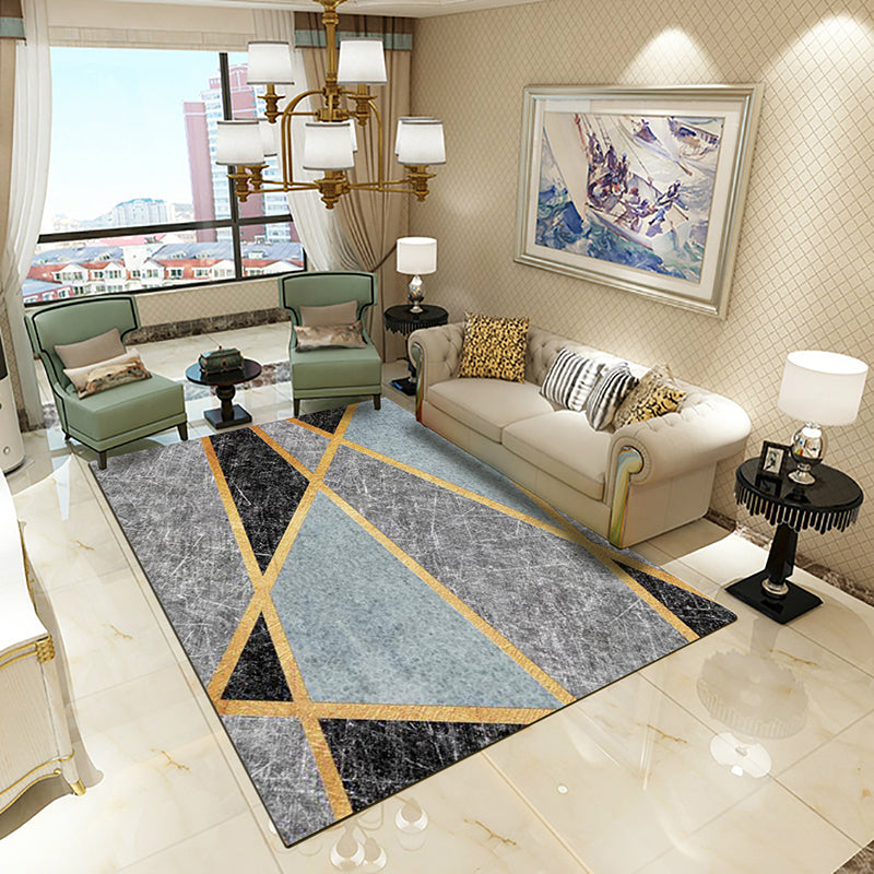 Modern Triangle Pattern Carpet Polyester Area Rug Pet Friendly Indoor Carpet for Home Decoration