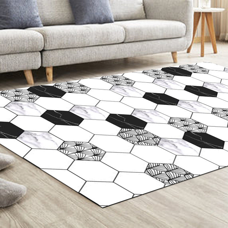White Geometric Print Area Carpet White Polyester Area Rug Non-Slip Backing Rug for Home Decor