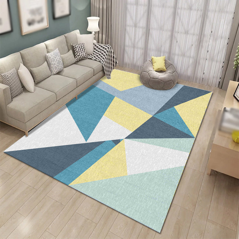 Contemporary Triangle Pattern Carpet Polyester Area Rug Pet Friendly Indoor Carpet for Living Room