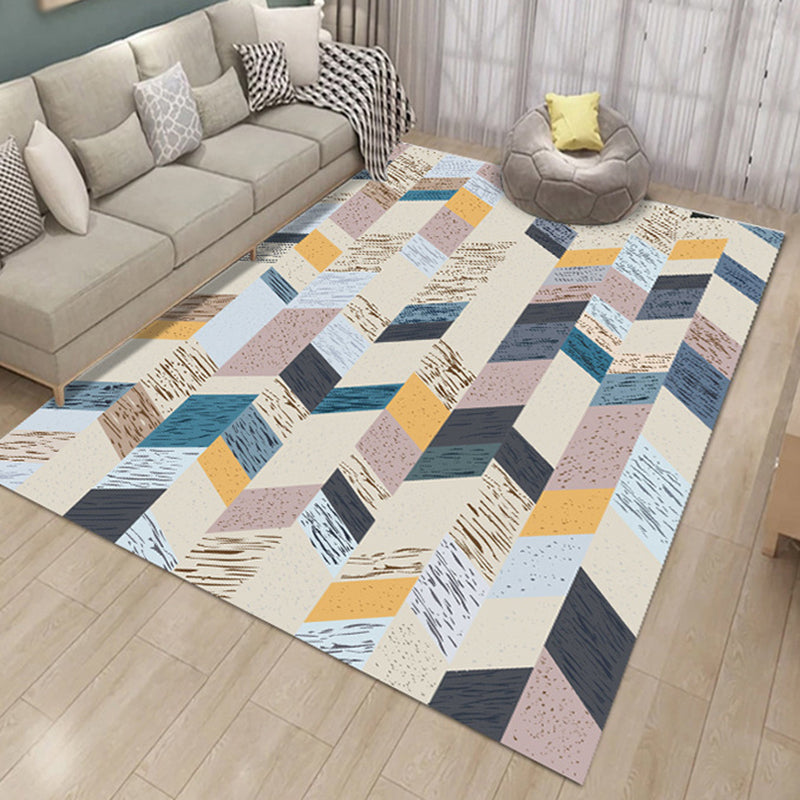 Simplicity Triangle Pattern Carpet Polyester Area Rug Pet Friendly Indoor Carpet for Living Room