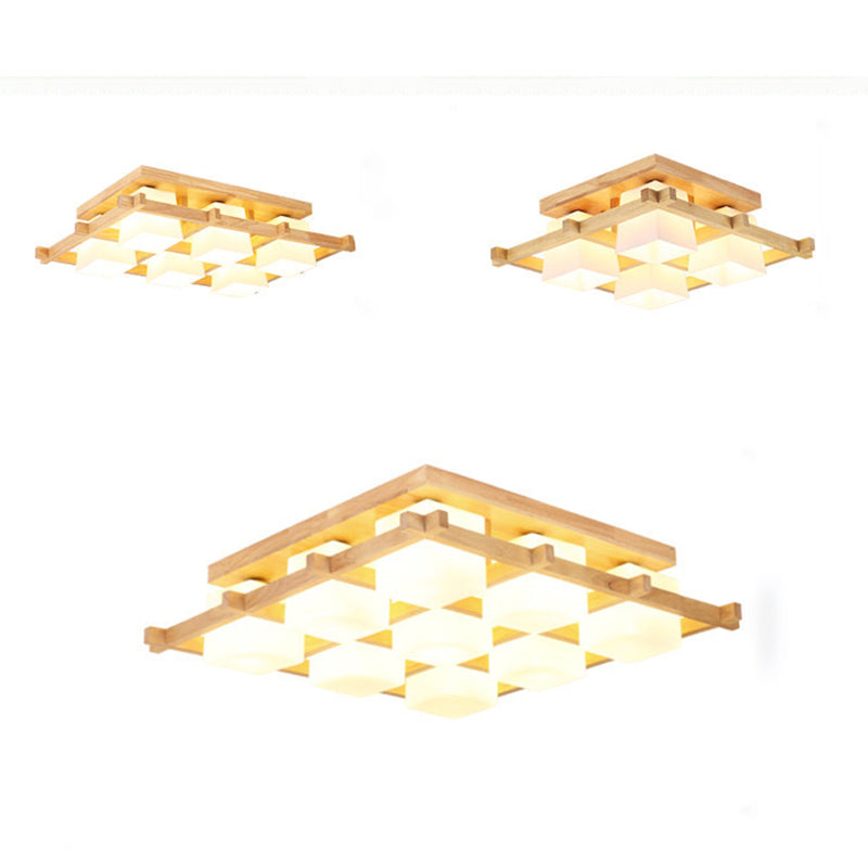 Geometrische Deckenleuchte in Holzfarbe im modernen, prägnanten Stil für den Innenbereich aus Holz mit Glasschirm