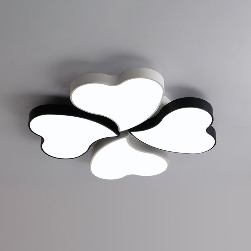 Moderne minimalistische LED Deckenleuchte Schmiedeeisen Herz-Shaped Flush Mount mit Acryl-Farbton