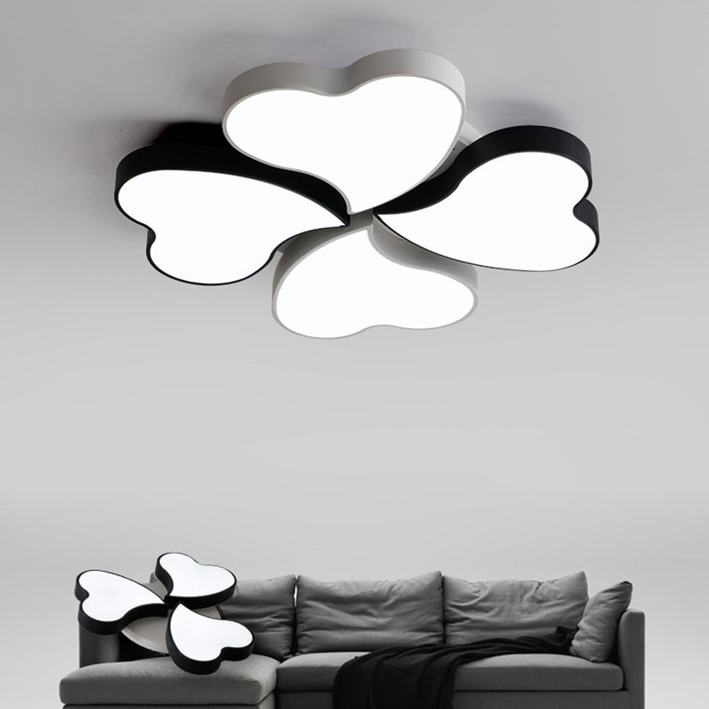Moderne minimalistische LED Deckenleuchte Schmiedeeisen Herz-Shaped Flush Mount mit Acryl-Farbton