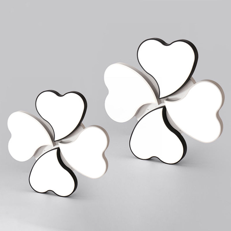 Moderne minimalistische LED Deckenleuchte Schmiedeeisen Herz-Shaped Flush Mount mit Acryl-Farbton