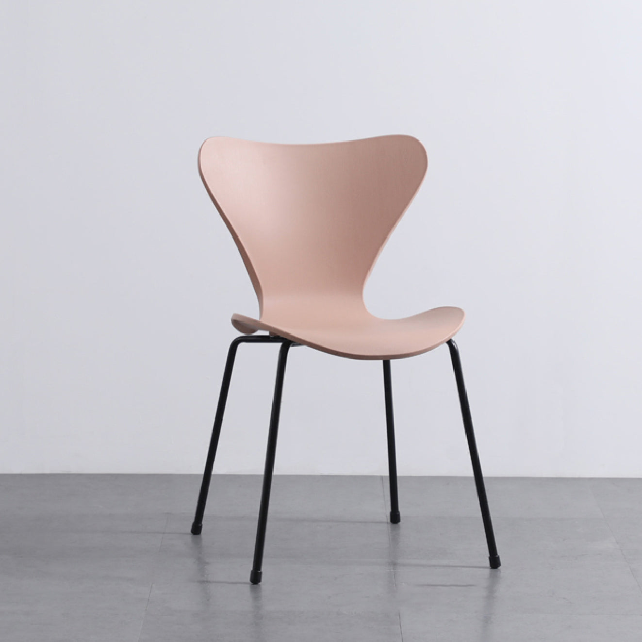 Sillas laterales sin brazos modernas con 4 patas de acabado negro sillas sólidas de plástico para uso doméstico