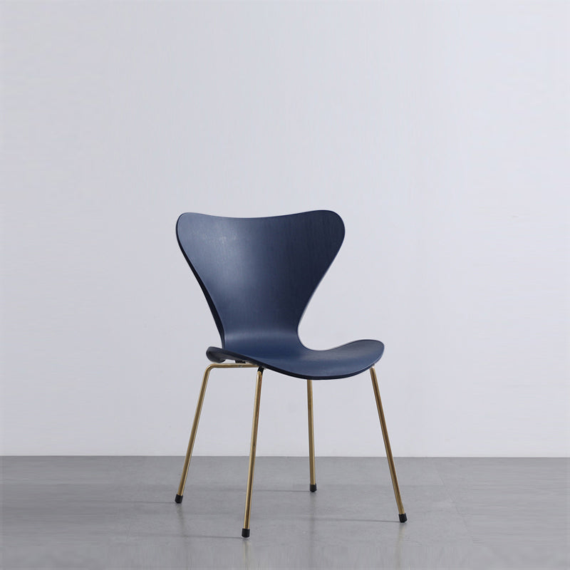 Sillas laterales sin brazos modernas con 4 patas de acabado negro sillas sólidas de plástico para uso doméstico