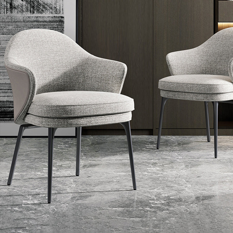 Chaise de salle à manger à la maison de style contemporain chaise de salle à manger en métal avec des jambes noires