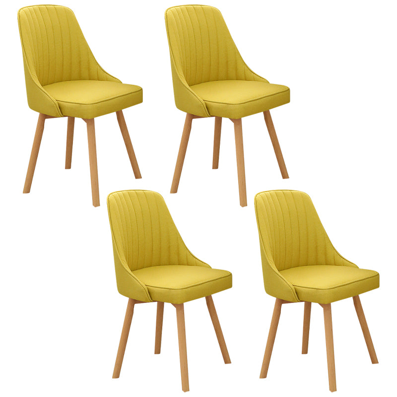 Chaises modernes en bois
