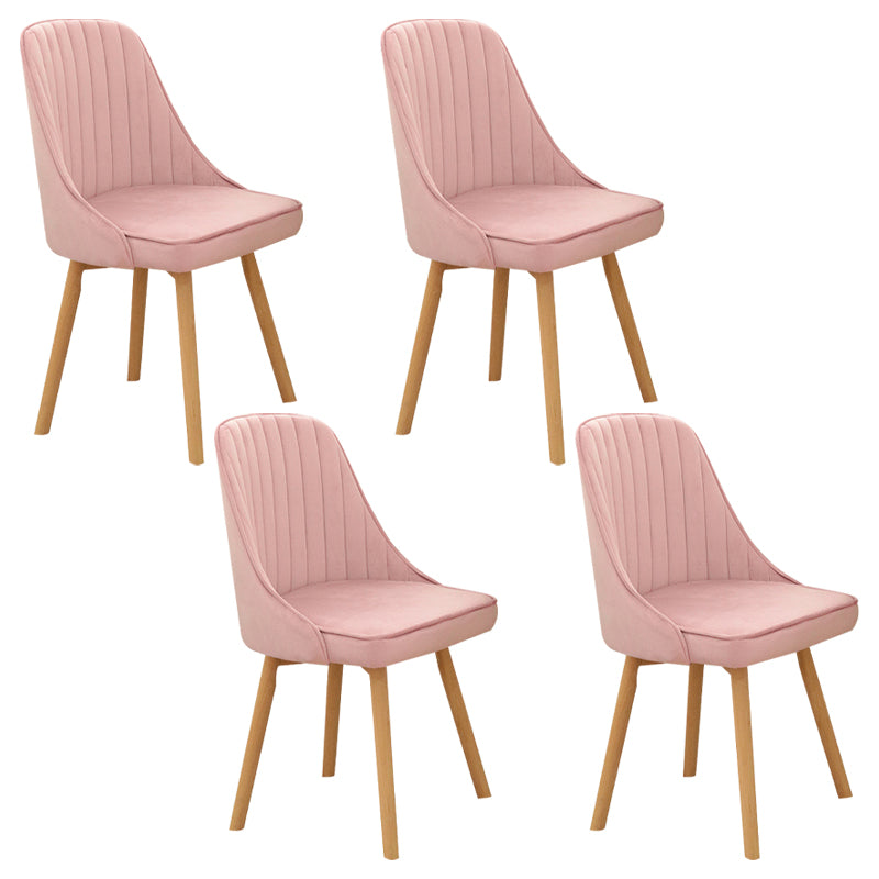 Chaises modernes en bois
