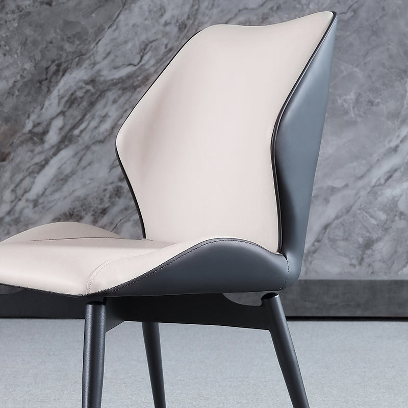 Chaise de restauration industrielle chaise Parsons Wingback avec des jambes en métal noir pour usage domestique