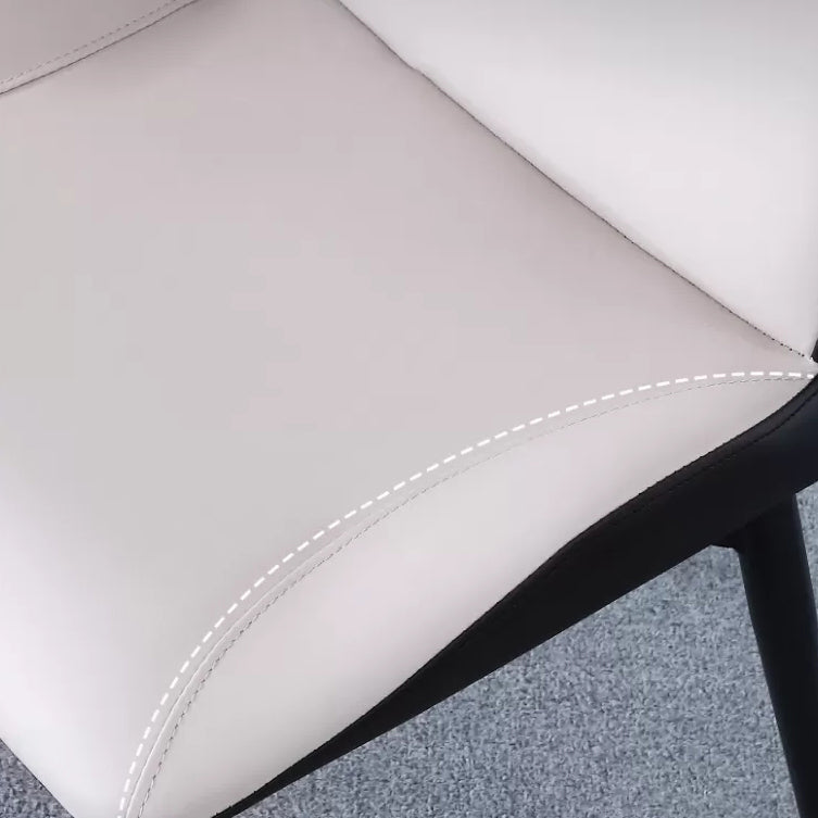 Chaise de restauration industrielle chaise Parsons Wingback avec des jambes en métal noir pour usage domestique