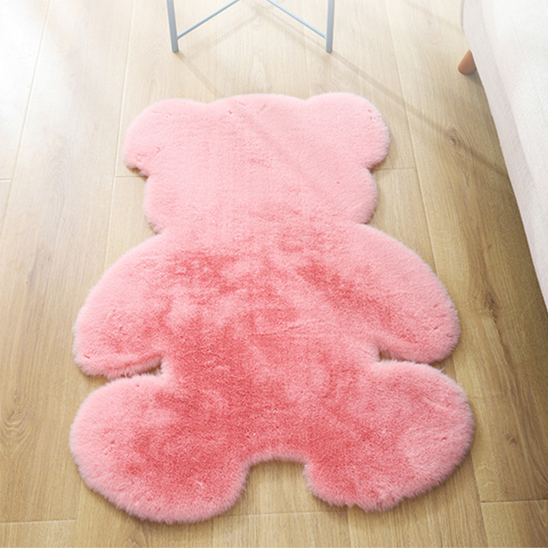 Lovely Bear shaped Rug Funky Solid Shag Carpet Polypropylene Washable Carpet for Home Decoration