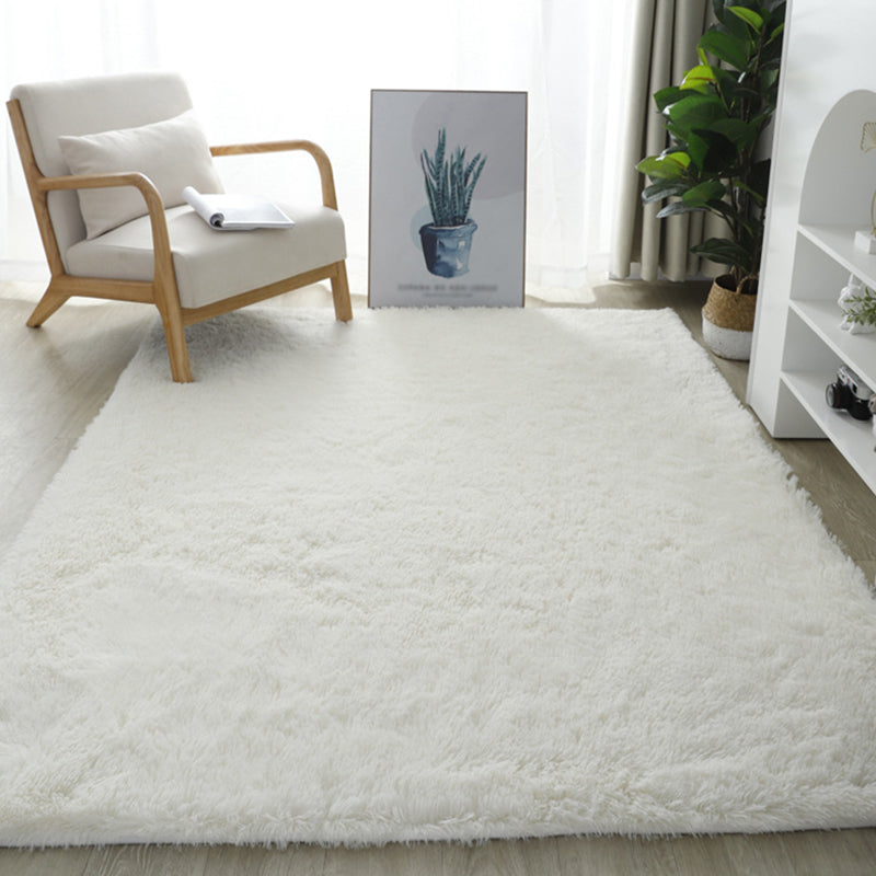 Tapis moderne décontracté.