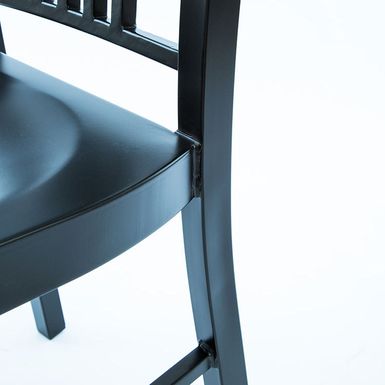 Chaise de salle à manger industrielle Windsor Back Side Atty avec des jambes en métal pour un usage domestique