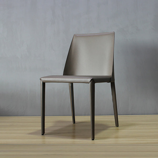Chaise de salle à manger moderne de 18 po de large, à dossier solide, avec 4 pieds, pour un usage domestique