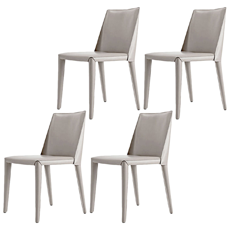 Chaise de salle à manger moderne de 18 po de large, à dossier solide, avec 4 pieds, pour un usage domestique