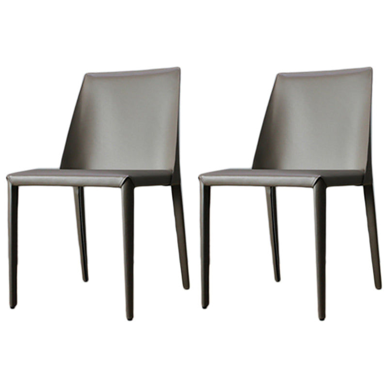 Chaise de salle à manger moderne de 18 po de large, à dossier solide, avec 4 pieds, pour un usage domestique