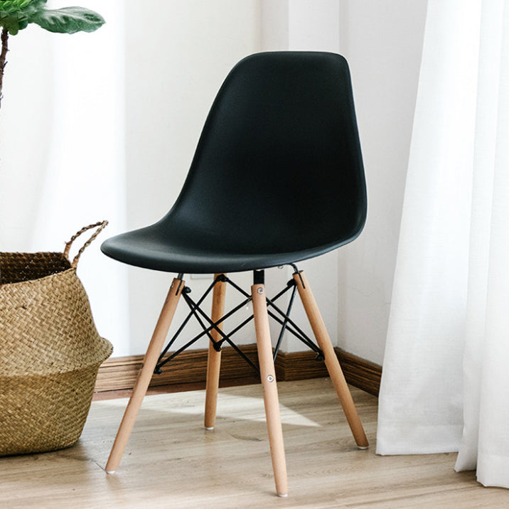 Sedia da pranzo in cucina contemporanea sedia da pranzo in legno.