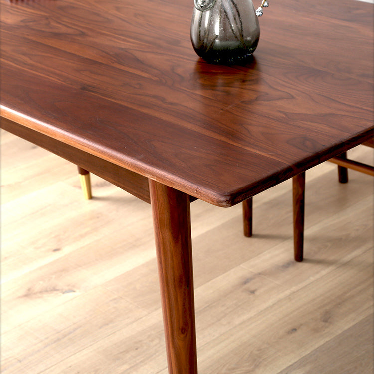 Traditional Style Solid Wood Dining Set with Rectangle Shape Table and 4 Legs Base for Home Use