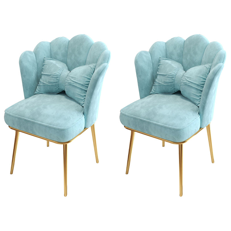 Chaise de salle à manger Glam, chaise à dossier solide de 21 po de large avec 4 pieds en métal pour la maison