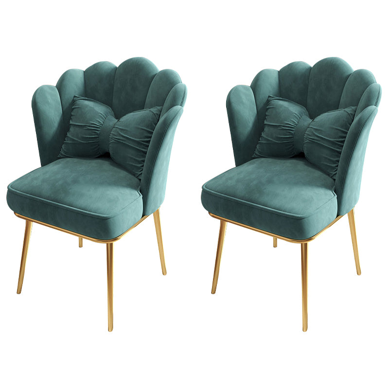 Chaise de salle à manger Glam, chaise à dossier solide de 21 po de large avec 4 pieds en métal pour la maison