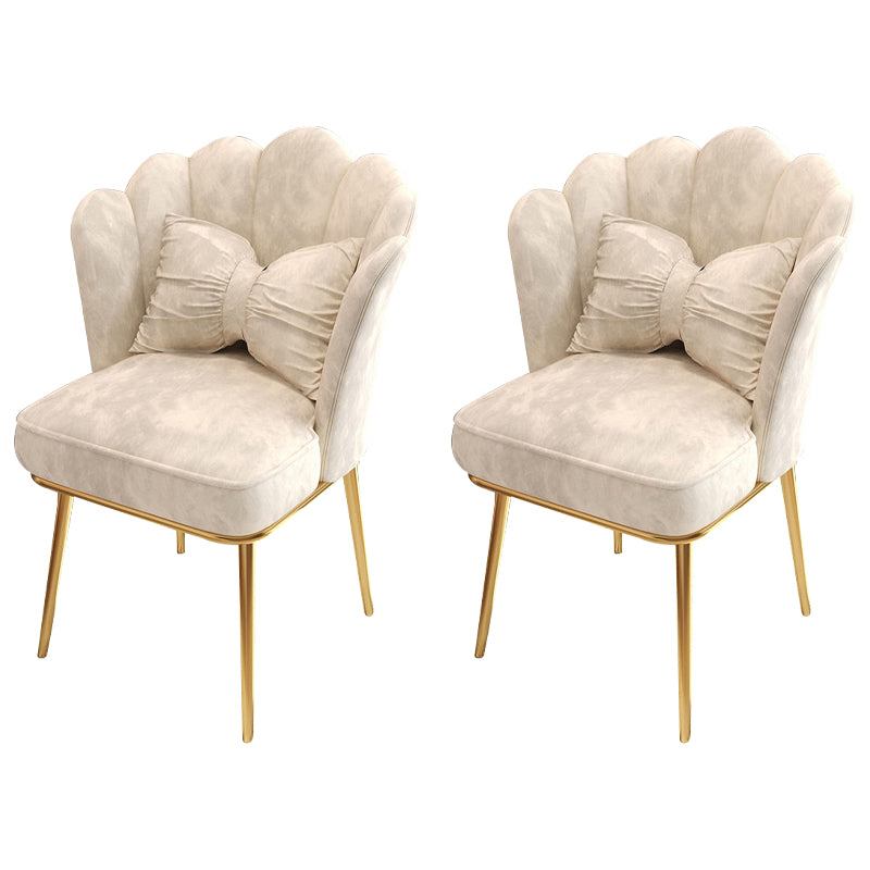 Chaise de salle à manger Glam, chaise à dossier solide de 21 po de large avec 4 pieds en métal pour la maison