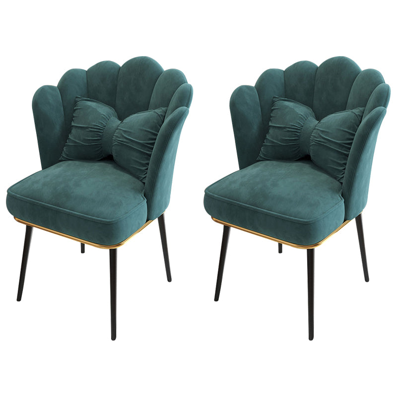 Chaise de salle à manger Glam, chaise à dossier solide de 21 po de large avec 4 pieds en métal pour la maison