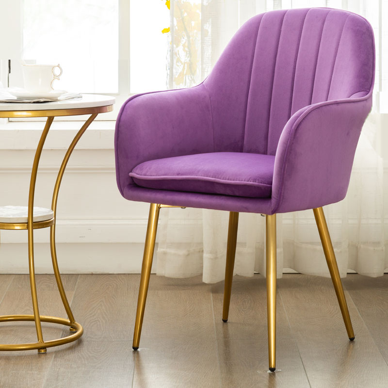 Chaise de salle à manger Glam, chaise à dossier solide de 23 po de large avec 4 pieds en métal pour un usage domestique