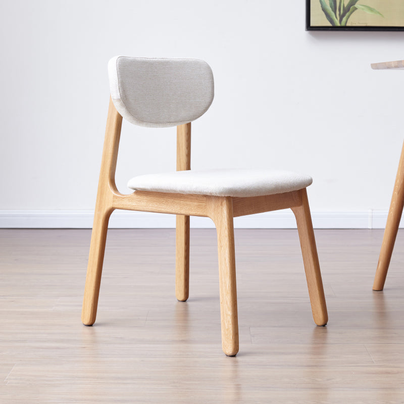 Sedia sala da pranzo scandinava in legno massiccio.