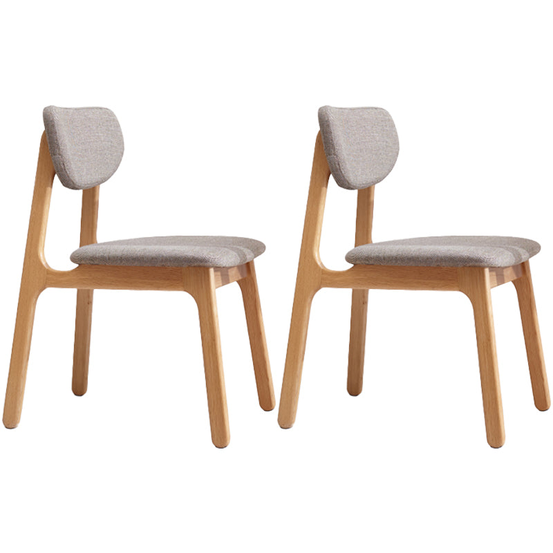 Sedia sala da pranzo scandinava in legno massiccio.