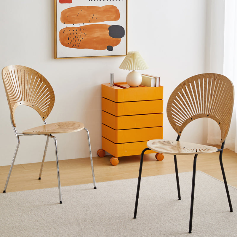 Chaise d'appoint de salle à manger en bois scandinave, chaises à dossier ouvert en forme de coquille avec pieds en métal