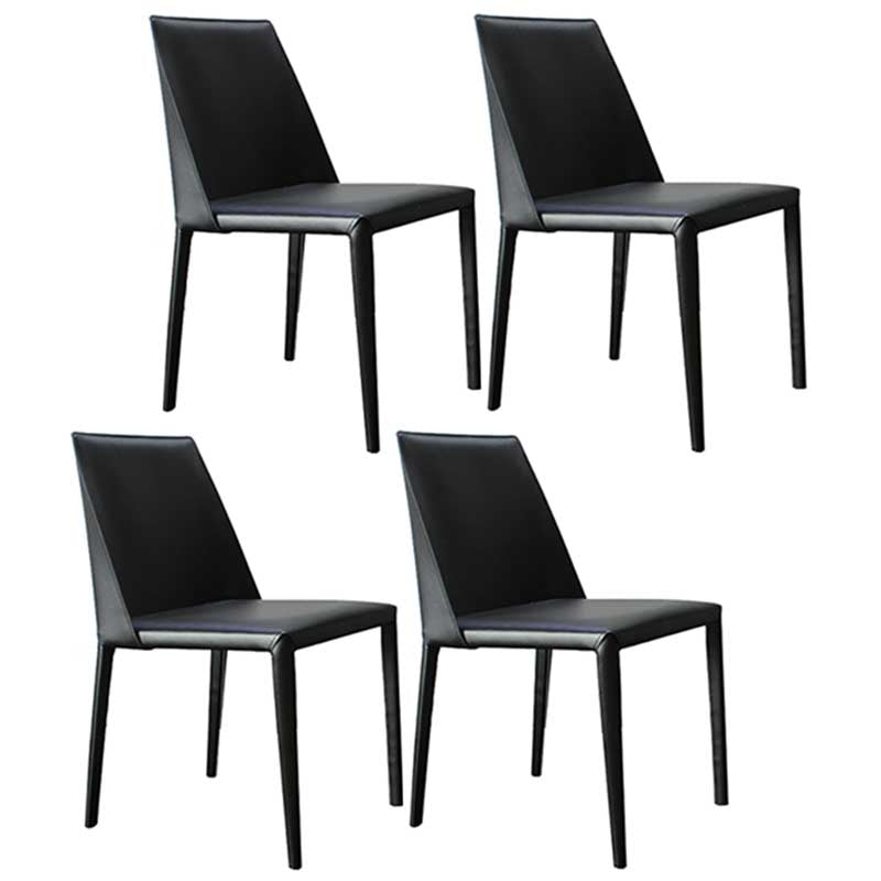 Chaise contemporaine à dossier solide, chaise en cuir de 18 pouces de large avec 4 pieds en métal pour la maison