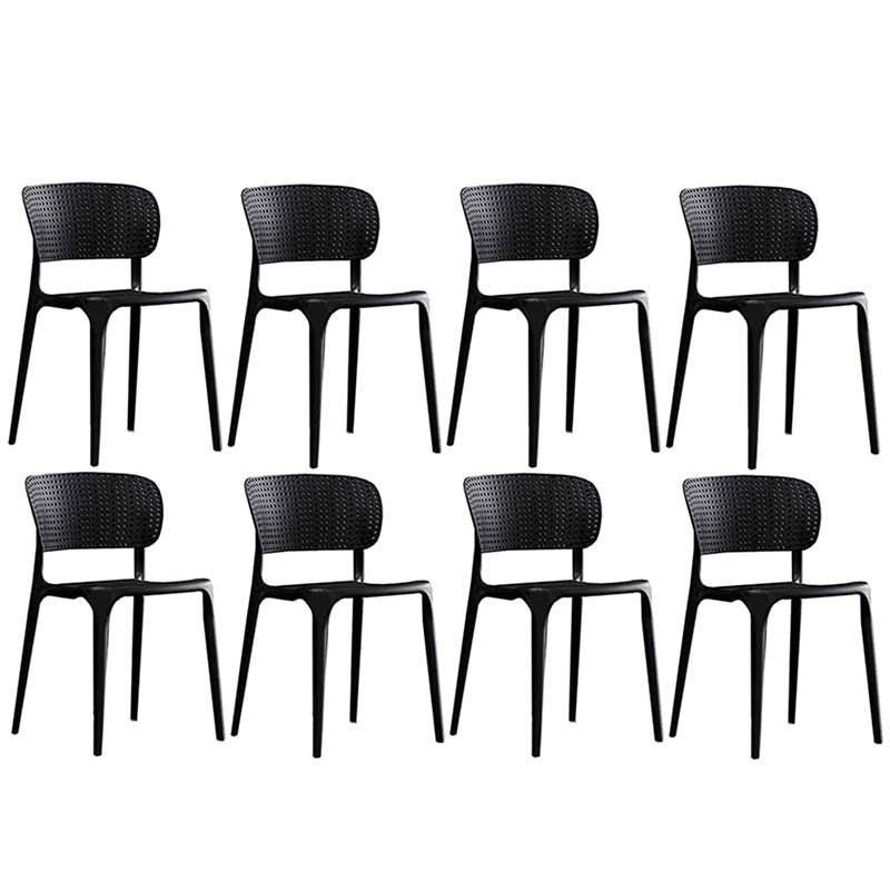 Chaise latéral en plastique de style glamour