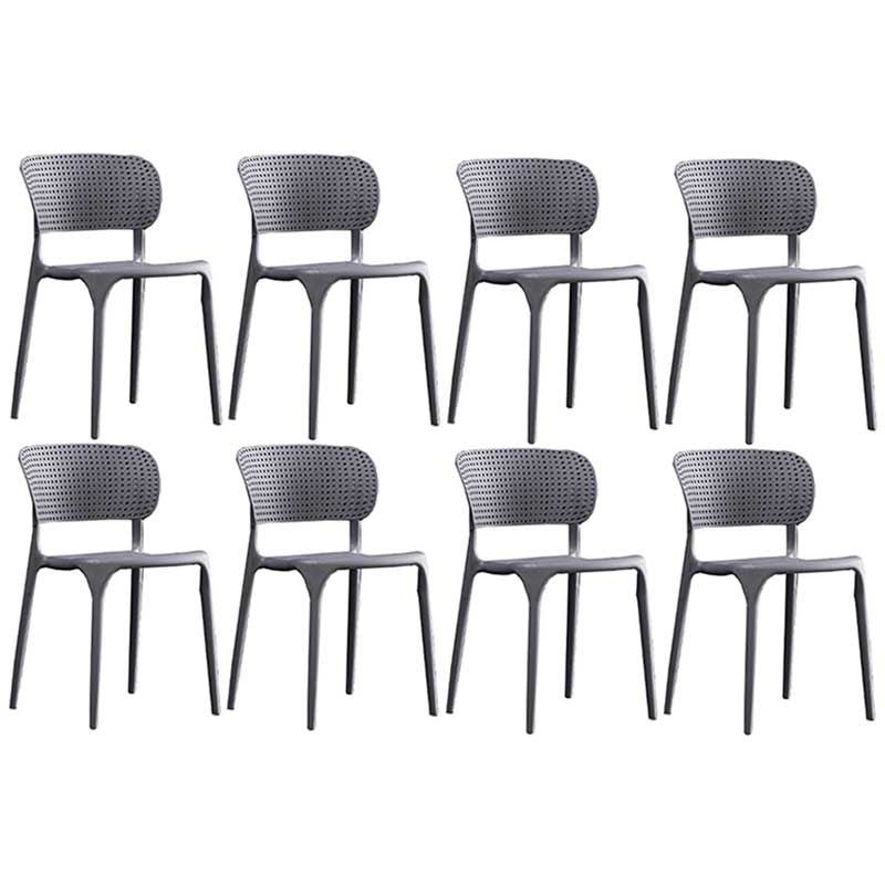 Chaise latéral en plastique de style glamour