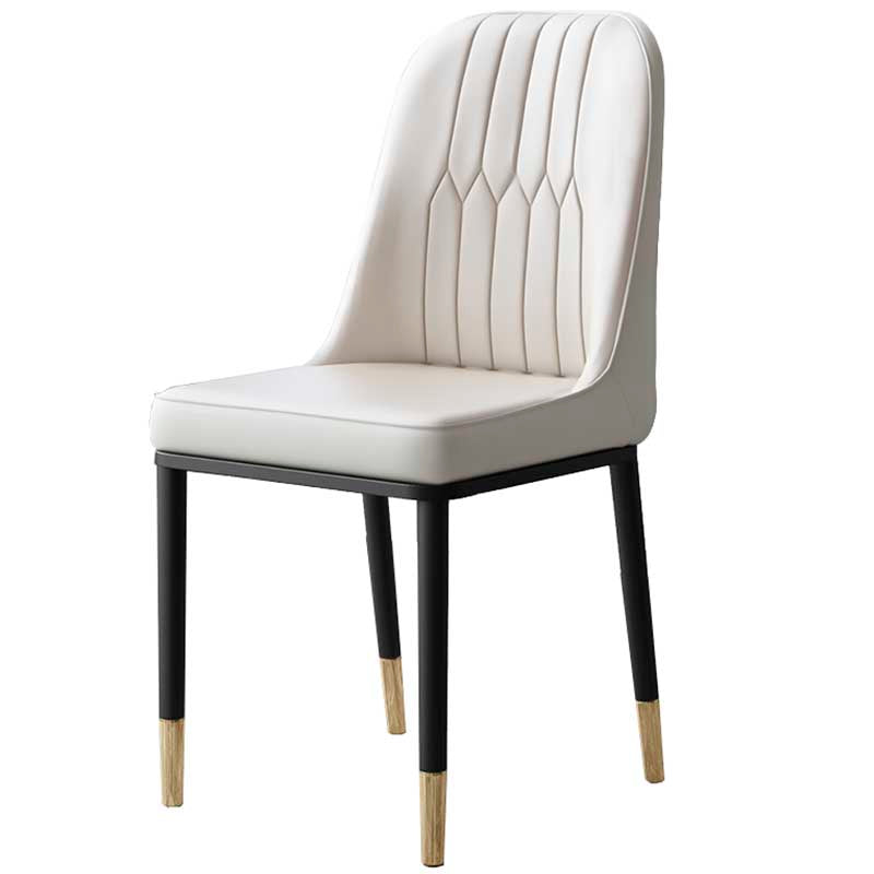 Chaise d'intérieur à base métallique de 18 pouces de large, chaise en cuir Parsons pour restaurant