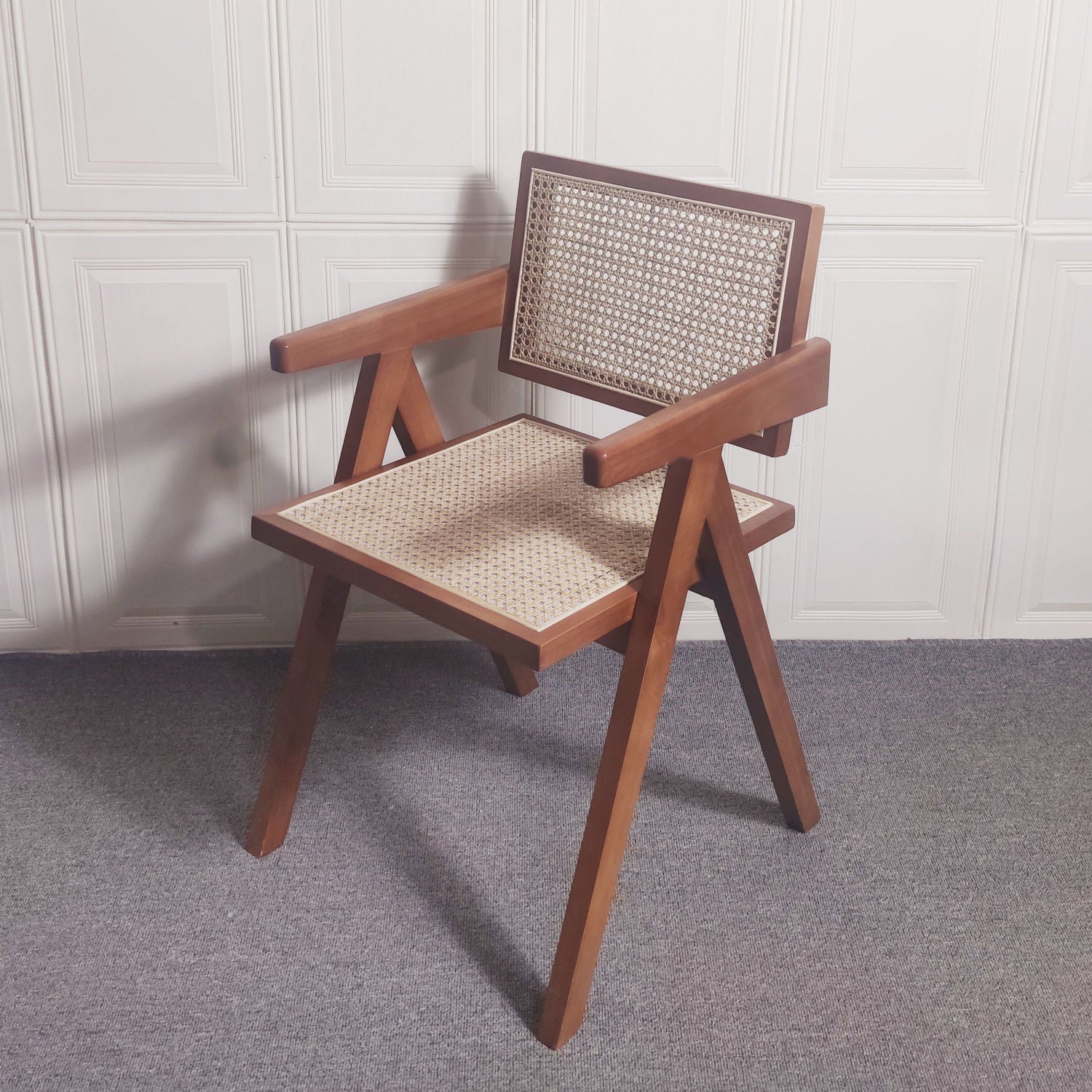 Contemporary Dining Room Chair 20'' Wide Open Arm Chair with 4 Wood Legs for Home Use