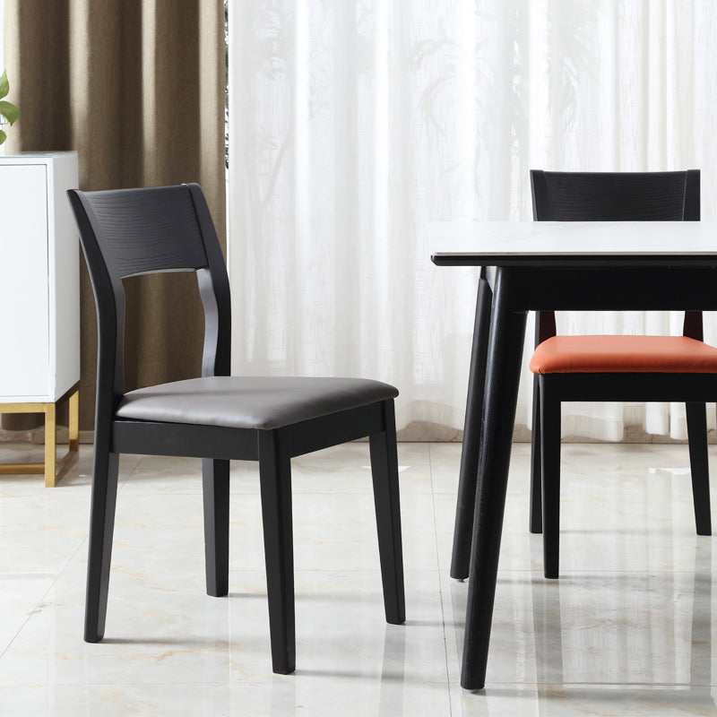 Chaise de salle à manger contemporaine, chaise latérale ouverte de 16 pouces de large avec 4 pieds en bois noir pour un usage domestique
