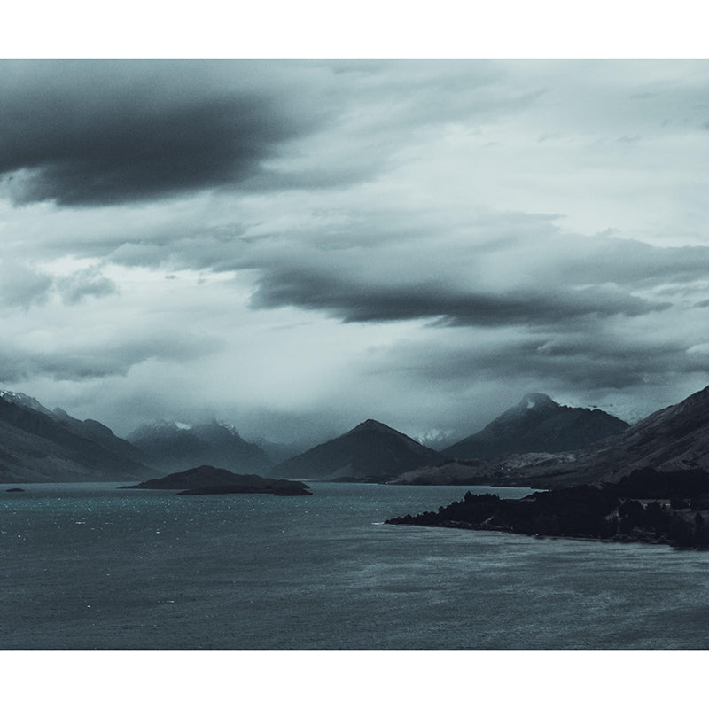 Customized Endless Sea Mural Stain Resistant Soft Color Wall Art for Bathroom