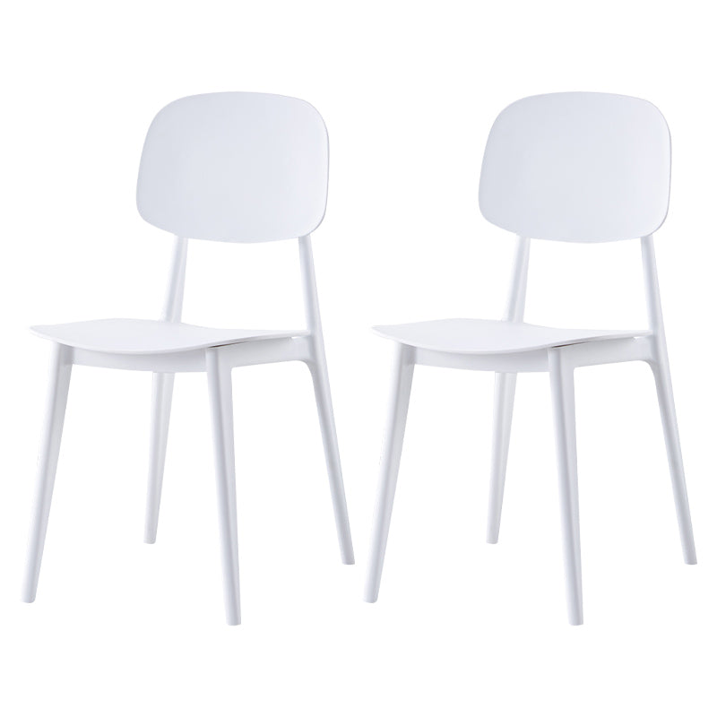 Chaise de salle à manger contemporaine en plastique, finition mate, chaise latérale de salle à manger à dossier ouvert