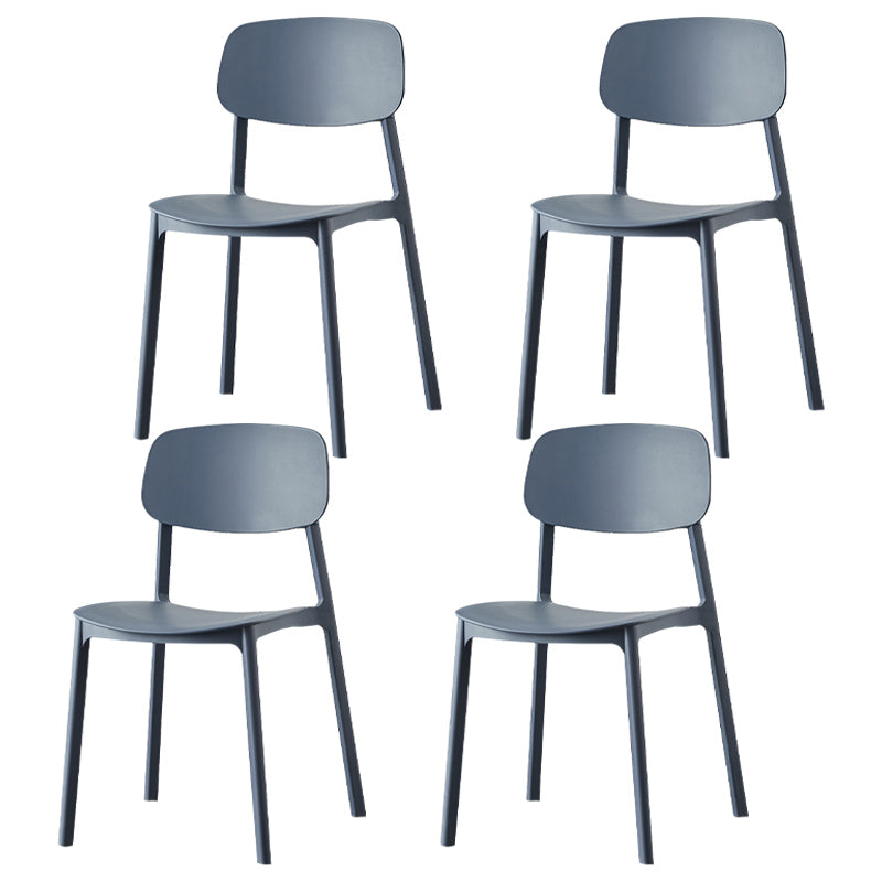 Chaise de salle à manger contemporaine en plastique, finition mate, chaise latérale de salle à manger à dossier ouvert