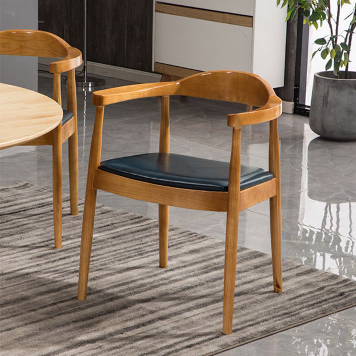 Modern Style Wood Dining Chair Stackable Open Back Dining Side Chair for Home
