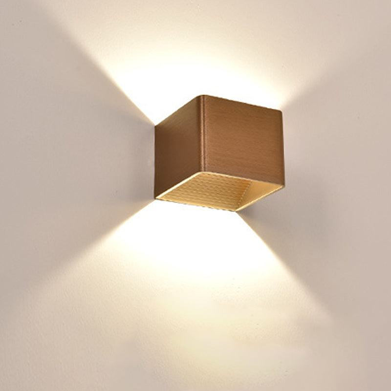 Lámpara cuadrada montada en la pared simplicidad posmoderna lámpara de montaje de pared de aluminio para sala de estar