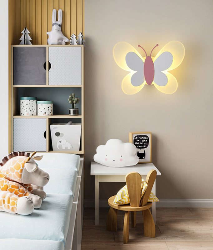 Lampada a parete acrilica a forma di farfalla moderna lampada a monte da parete a led da fumetti